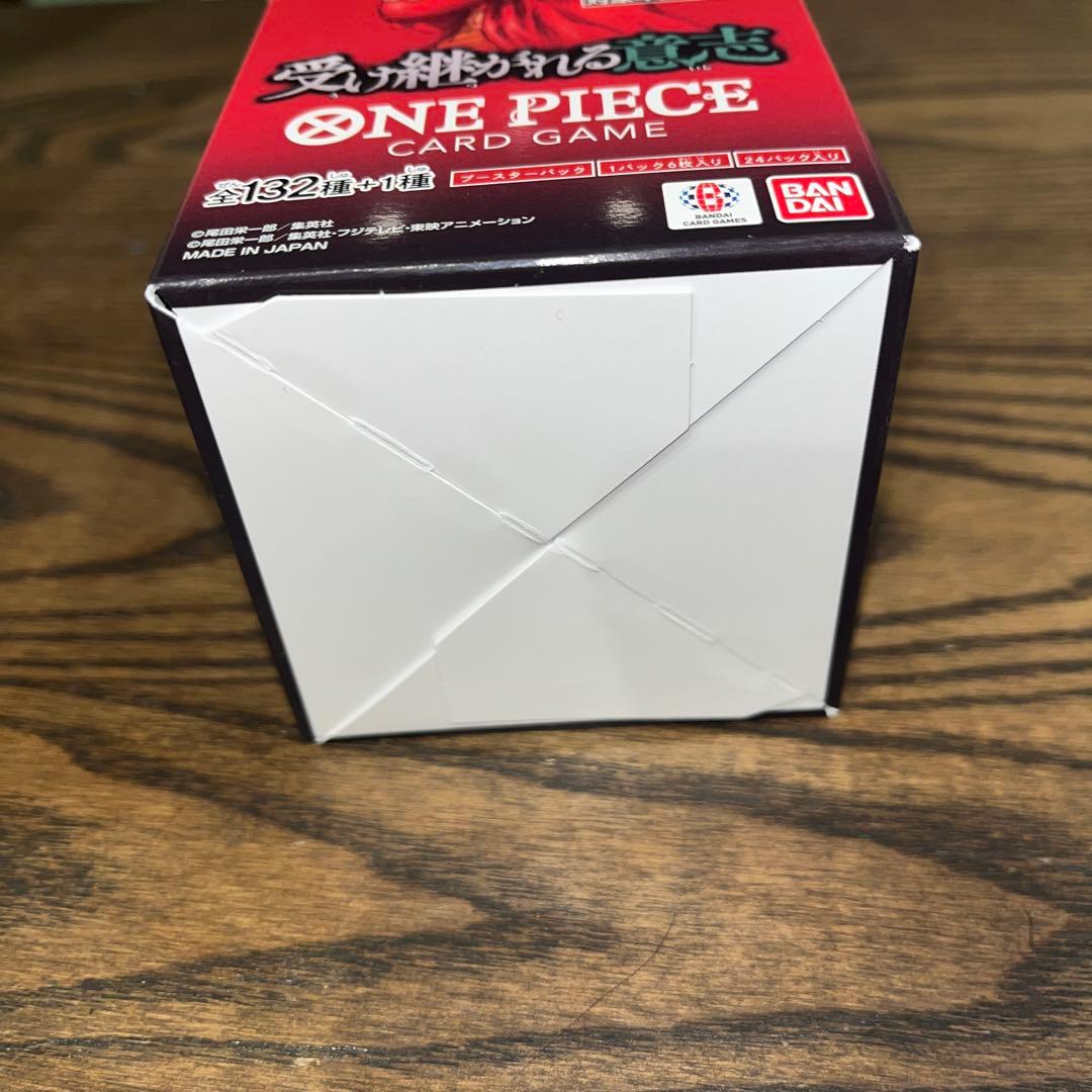 【未開封テープ付き】 ONE PIECEカード 受け継がれる意志1BOX