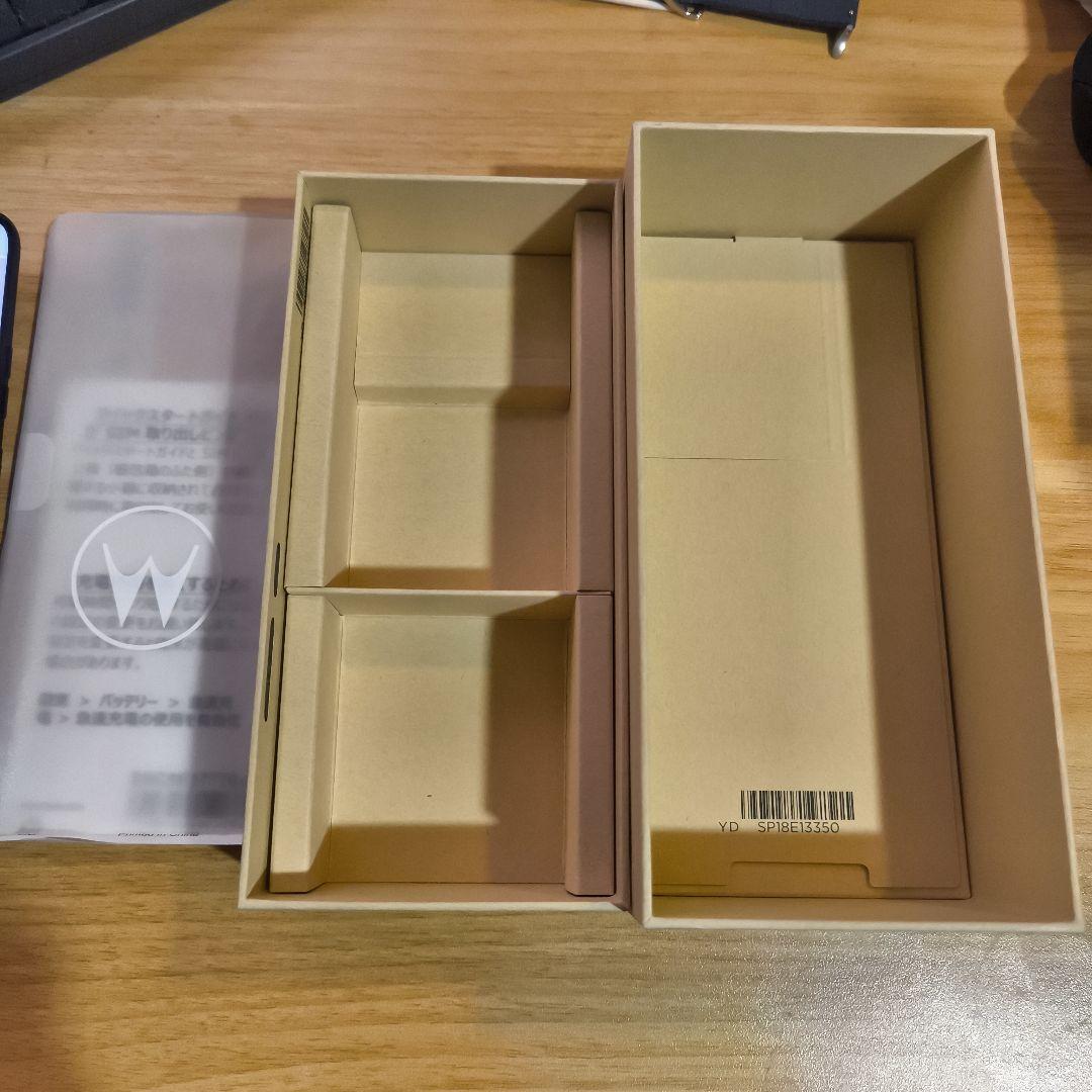 Motorola スマートフォン 本体 ブラック