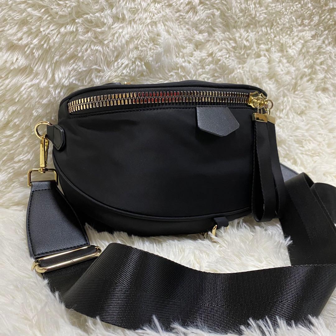 【美品】 ペシンシャ ゴールド金具 ショルダーバッグ ボディバッグ