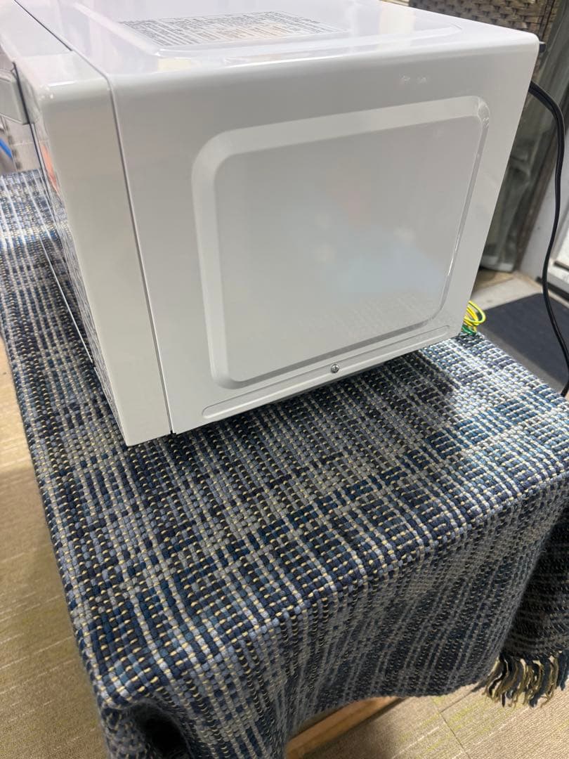 【洗浄消毒作業済】Abitelax 電子レンジ　　ARF-206(W)