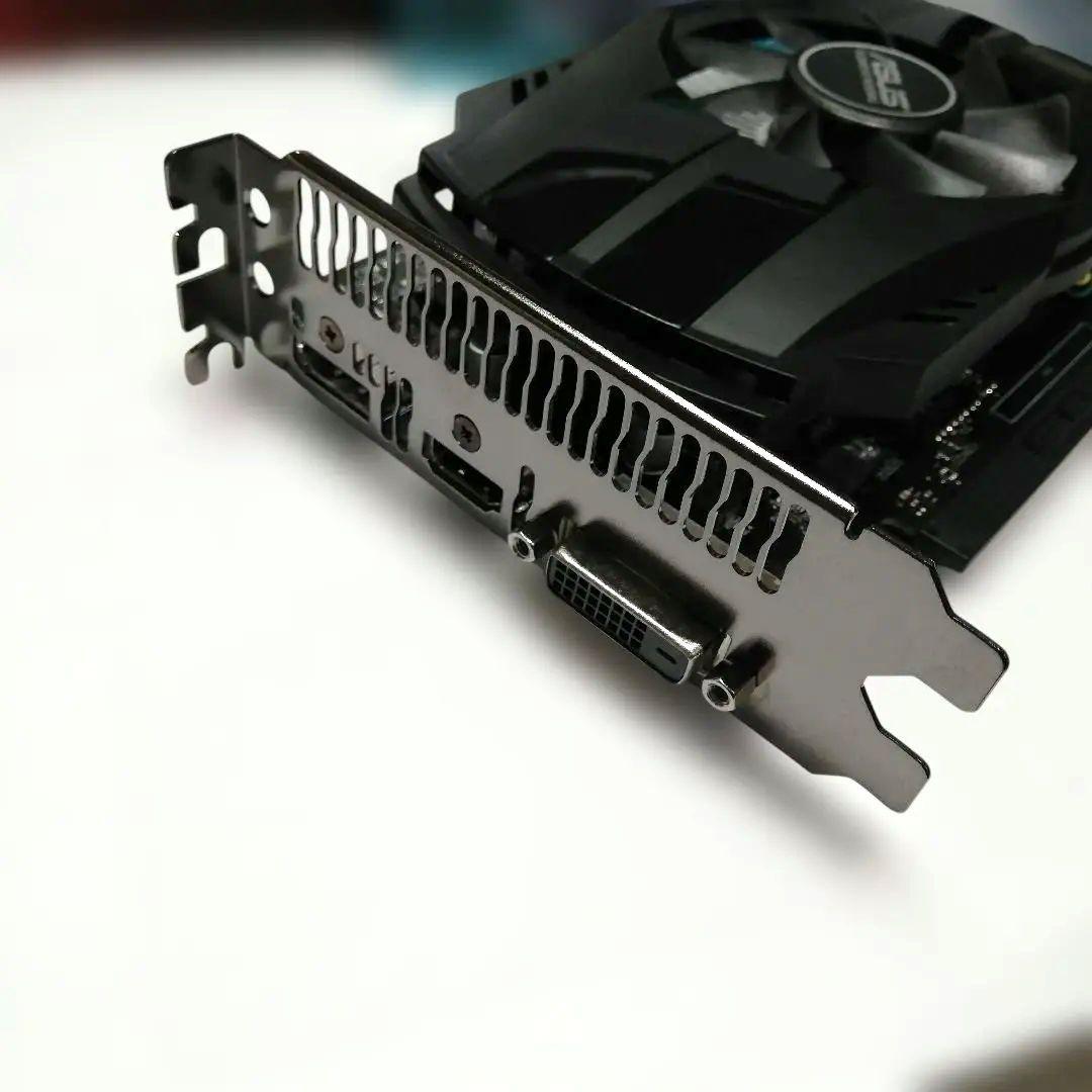 ASUS グラフィックボード