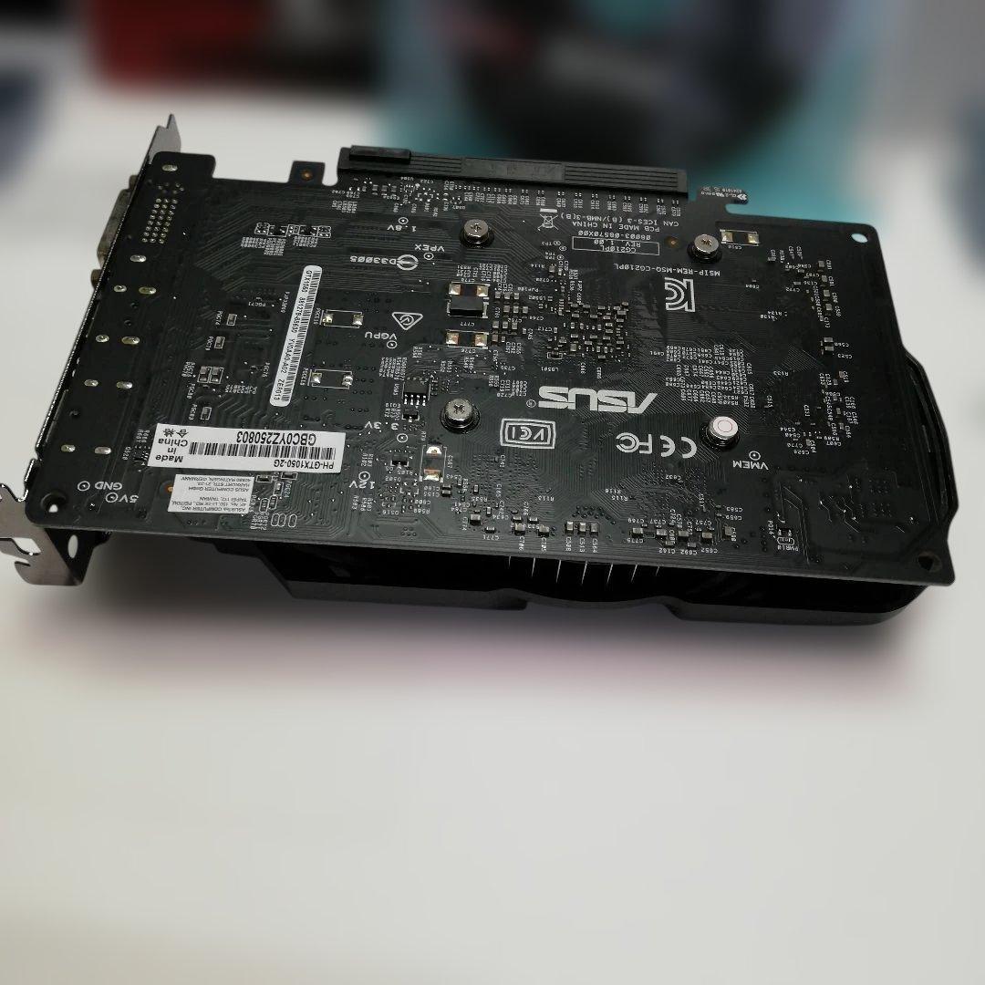 ASUS グラフィックボード