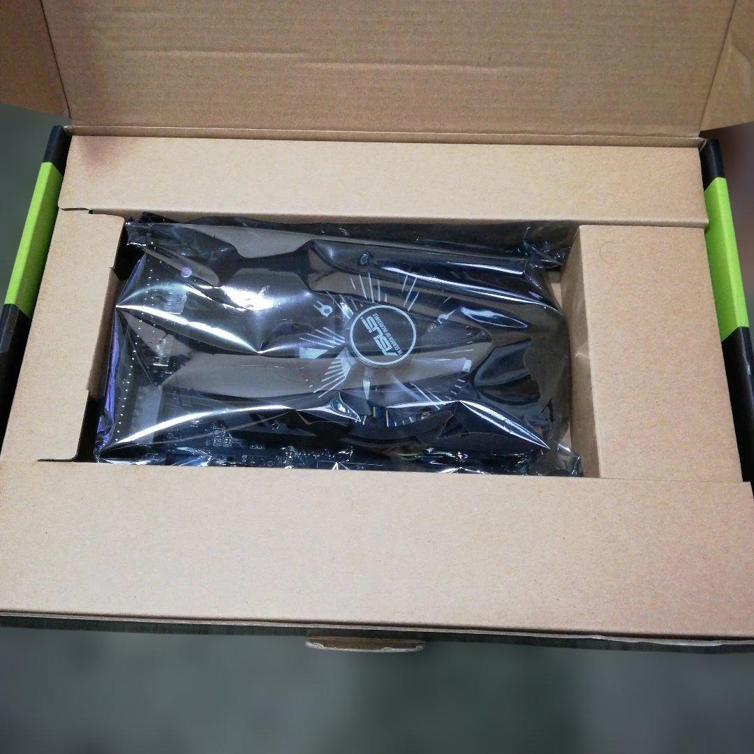 ASUS グラフィックボード