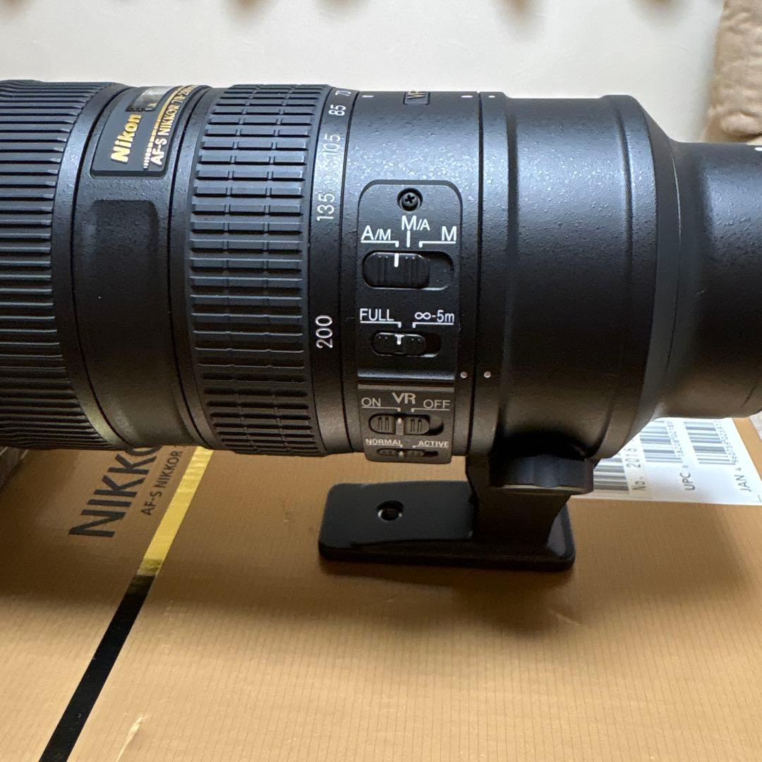 ニコンAF-S Nikkor70-200f2.8GVR II望遠ズーム 美品
