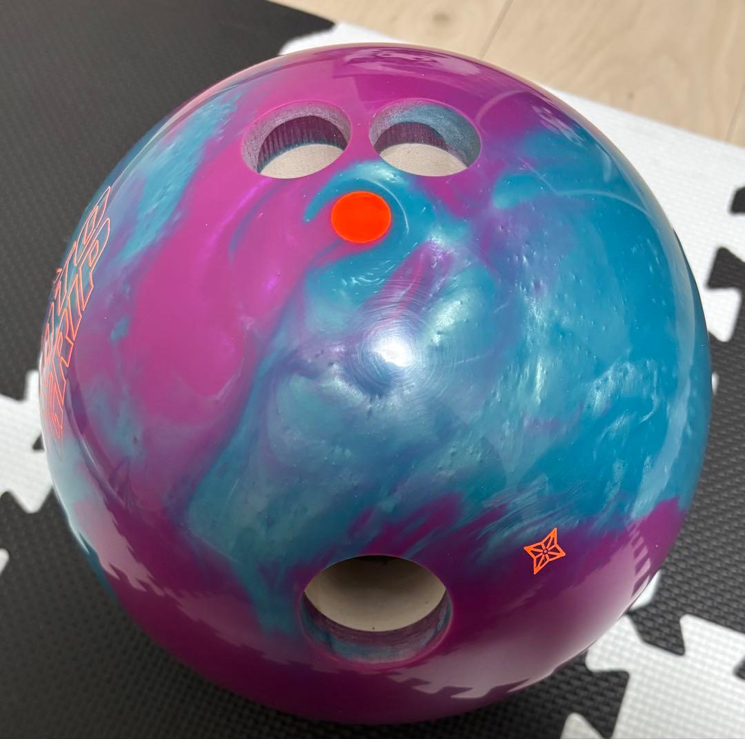 り*可様 ロトグリップ スーパーアイドル ボウリングボール 15ポンド