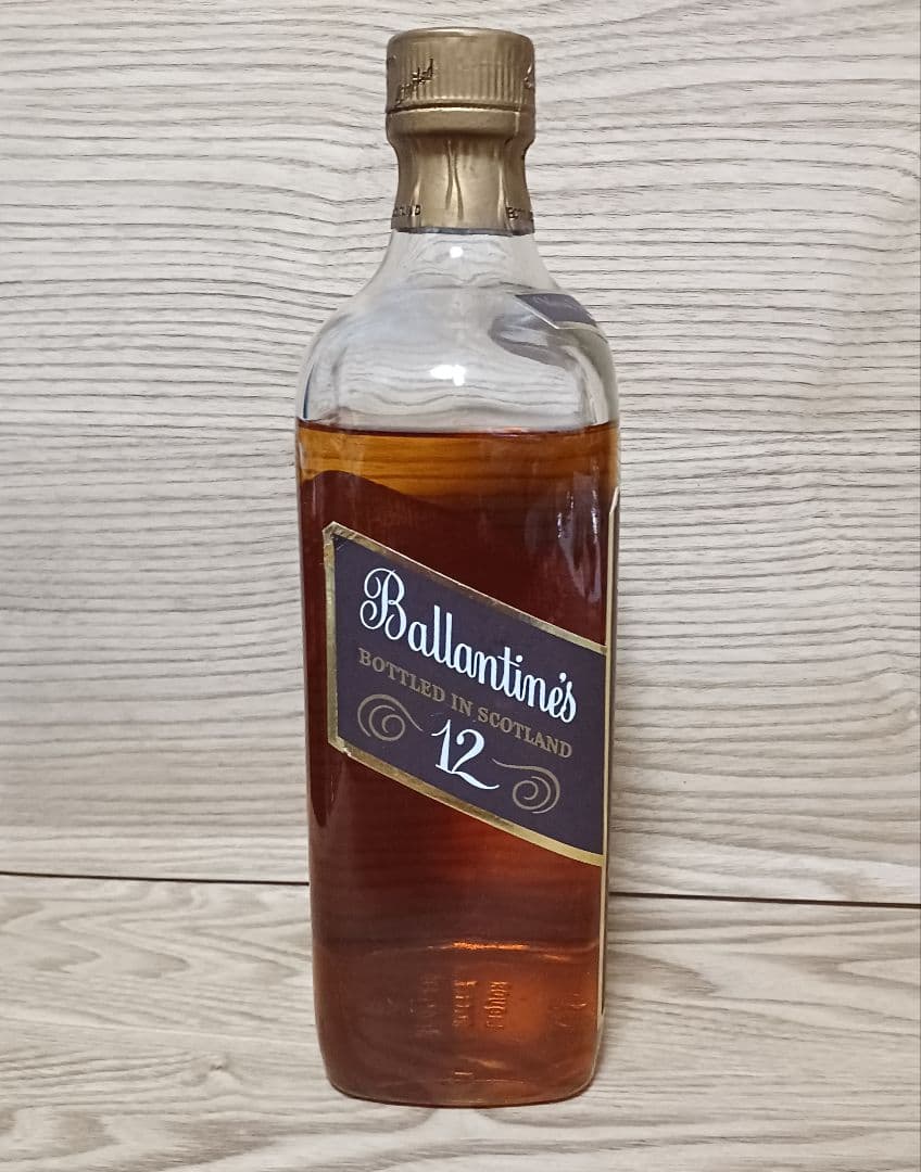 バランタイン 12年 1136ml 43%　赤青旗紋章　古酒　1970年代流通品