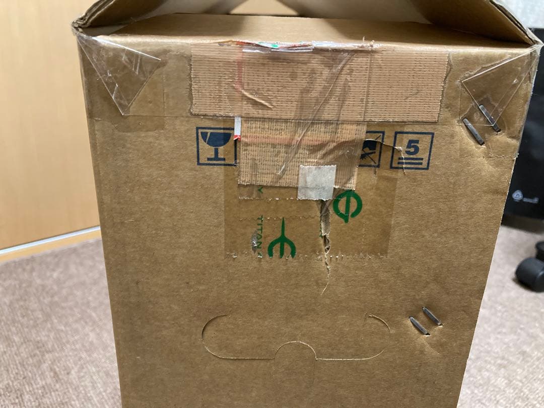 量子ドットMini LED搭載240Hz 27型モニター　P275MS