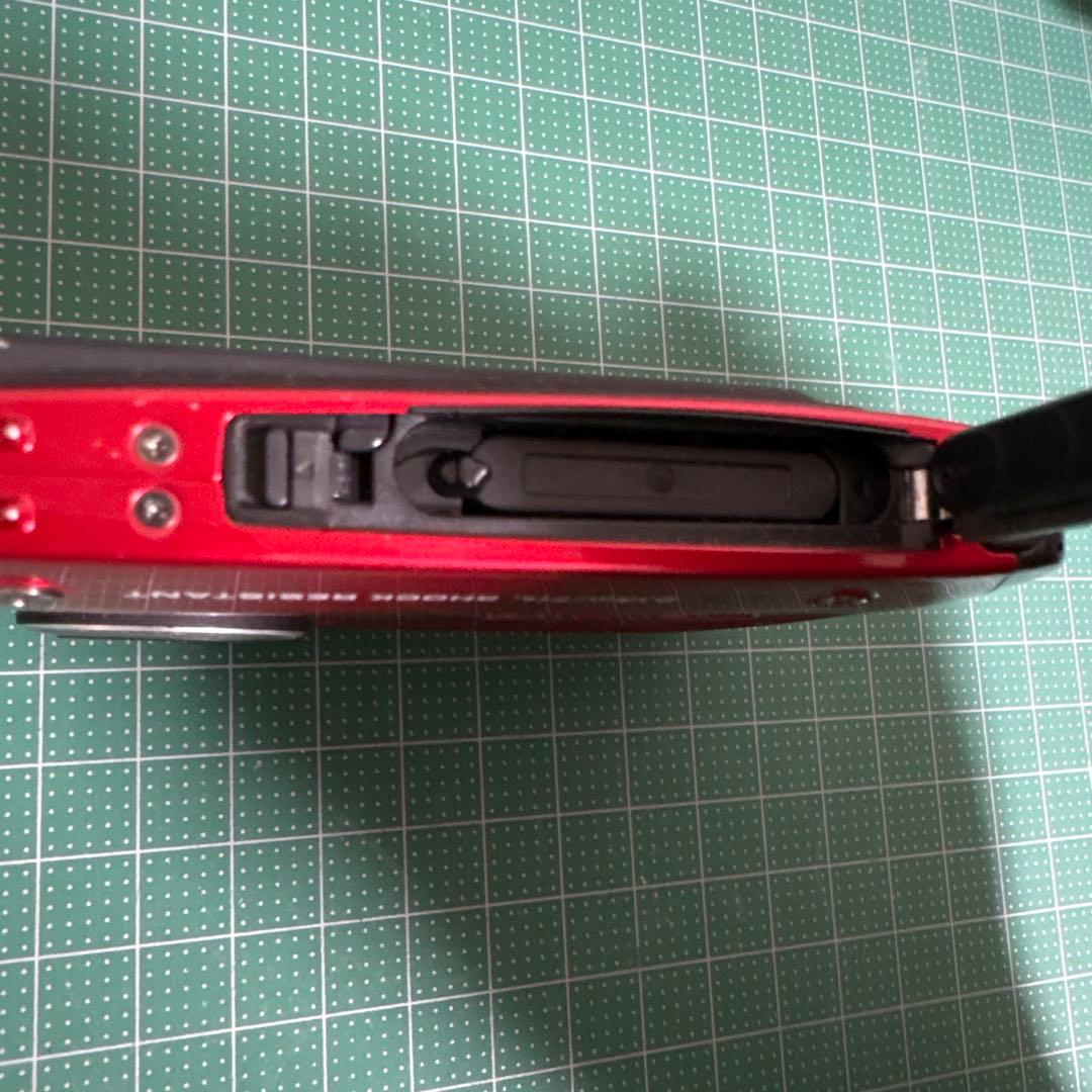 亘*様 ジャンク品　デジタルカメラ 4個セット　Nikonなど