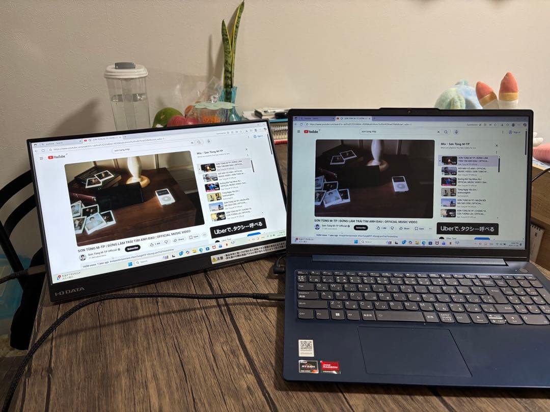 I-O DATA のモバイルモニター「LCD-CF161XDB-M（シルバー）」