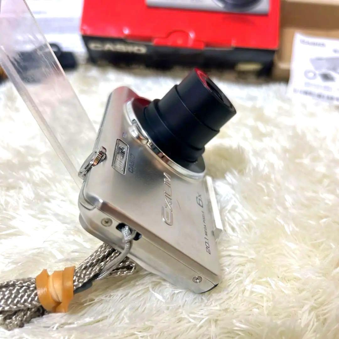 【美品】 CASIO EX-ZS35 コンパクトデジタルカメラ　動作確認済み