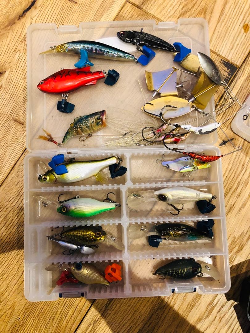 メガバス　ルアー各種　40個　まとめ売り　ドッグX グリフォン　その他　ケース付