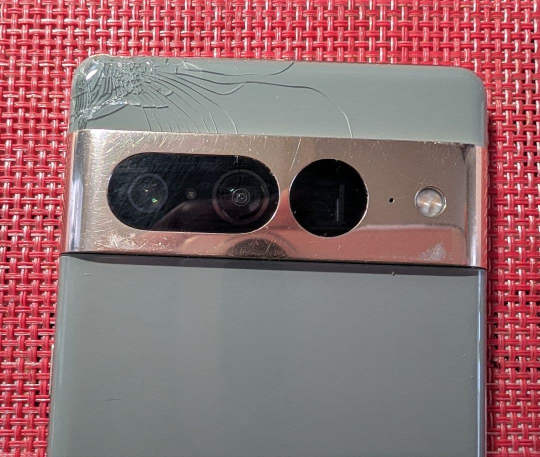 Google Pixel 7 Pro グレー