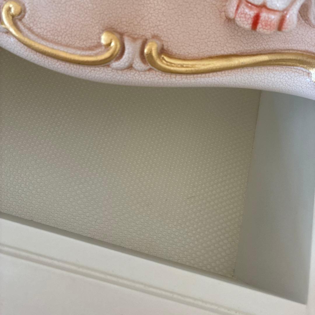 １月12日で出品終わりです　 ロココ調　サイドチェスト　美品　サイドテーブル