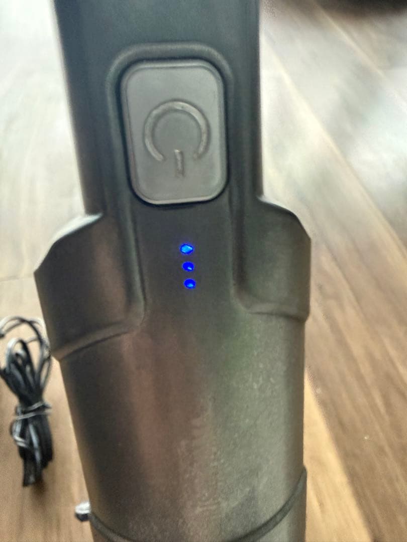 アイリスオーヤマ スティッククリーナー 本体 充電スタンド付 IC-H50-B