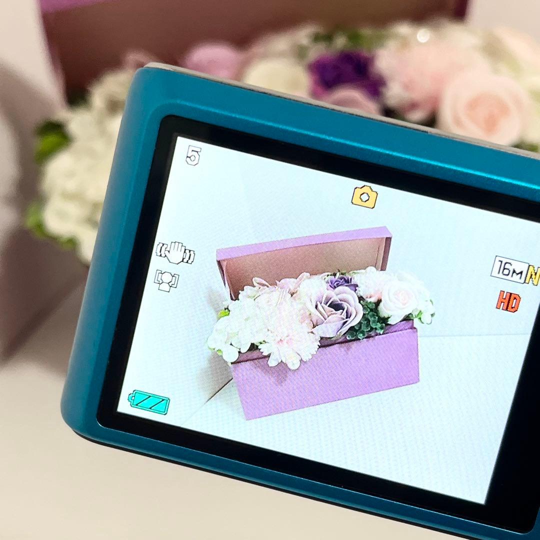 デジタルカメラ CASIO EXILIM EX-ZS210