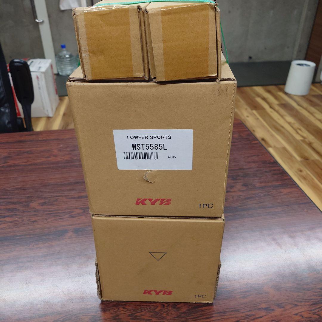 CX-5用　カヤバ ショック ローファースポーツプラス 1台分