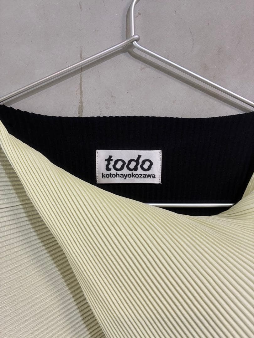 kotohayokozawa todo 長袖トップス コトハヨコザワ