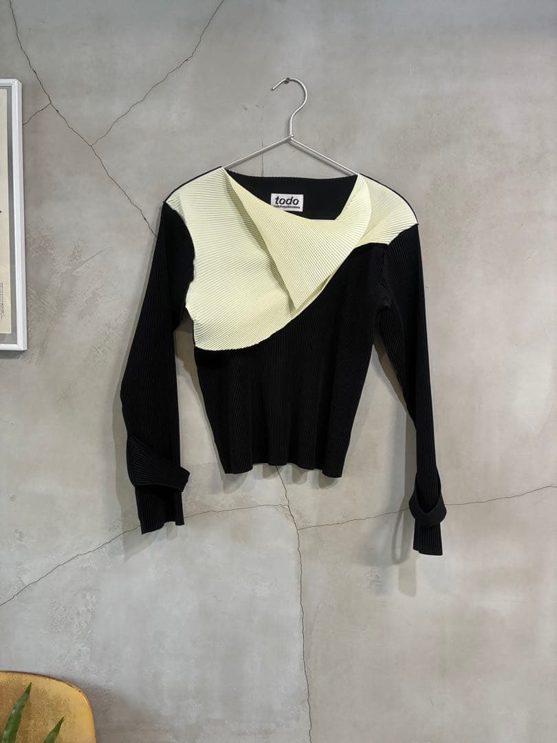 kotohayokozawa todo 長袖トップス コトハヨコザワ