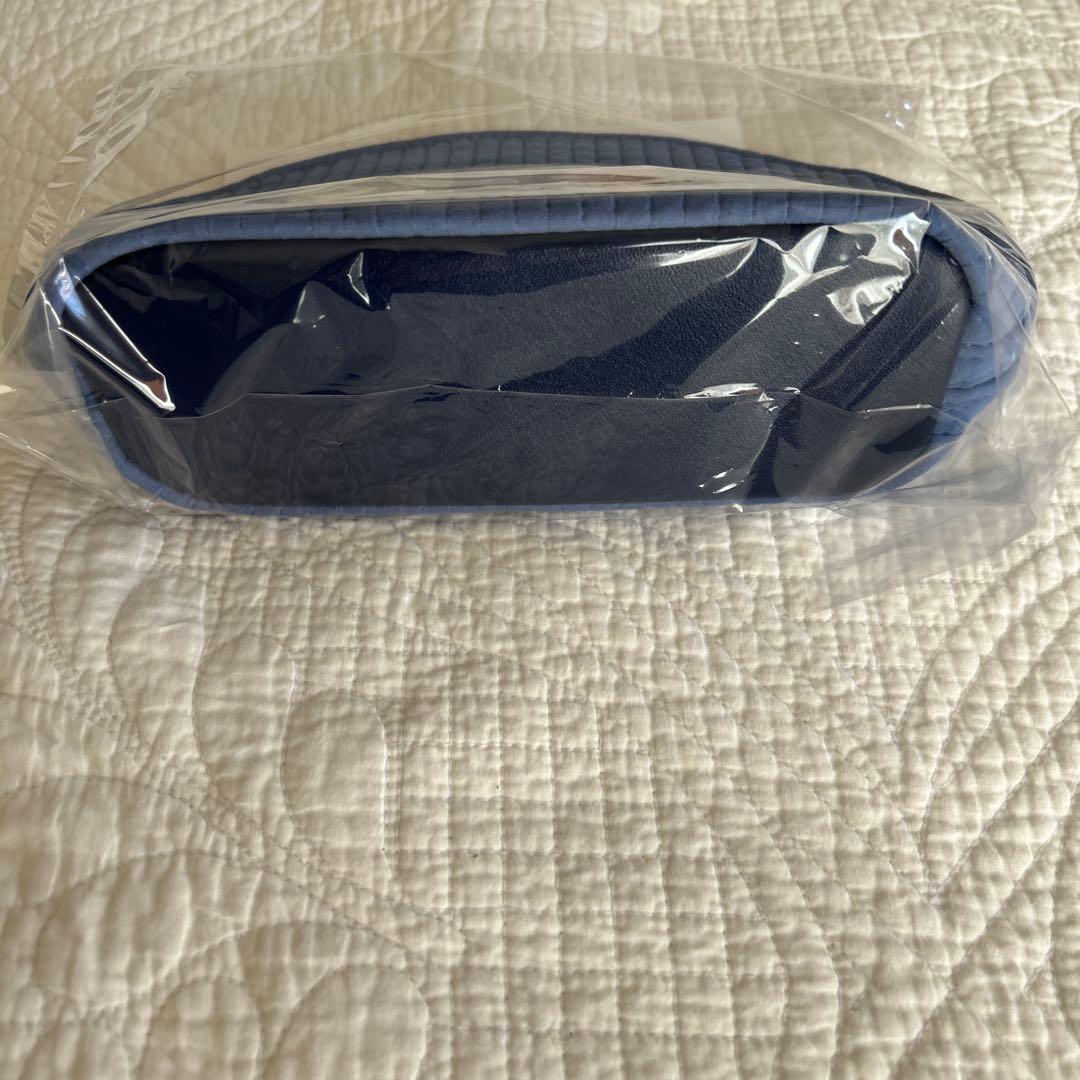 新品ファミリア受注販売ポーチ〈pionunnal × familiar〉未使用品