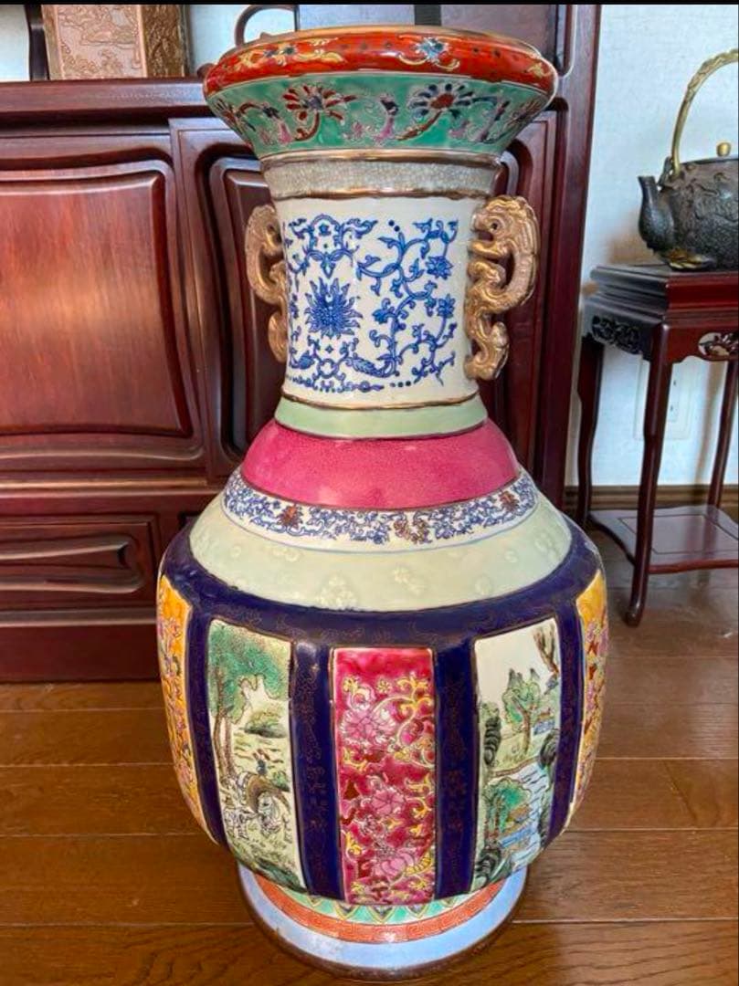 中国清末民国時代　山水人物　粉彩大花瓶　高さ49cm