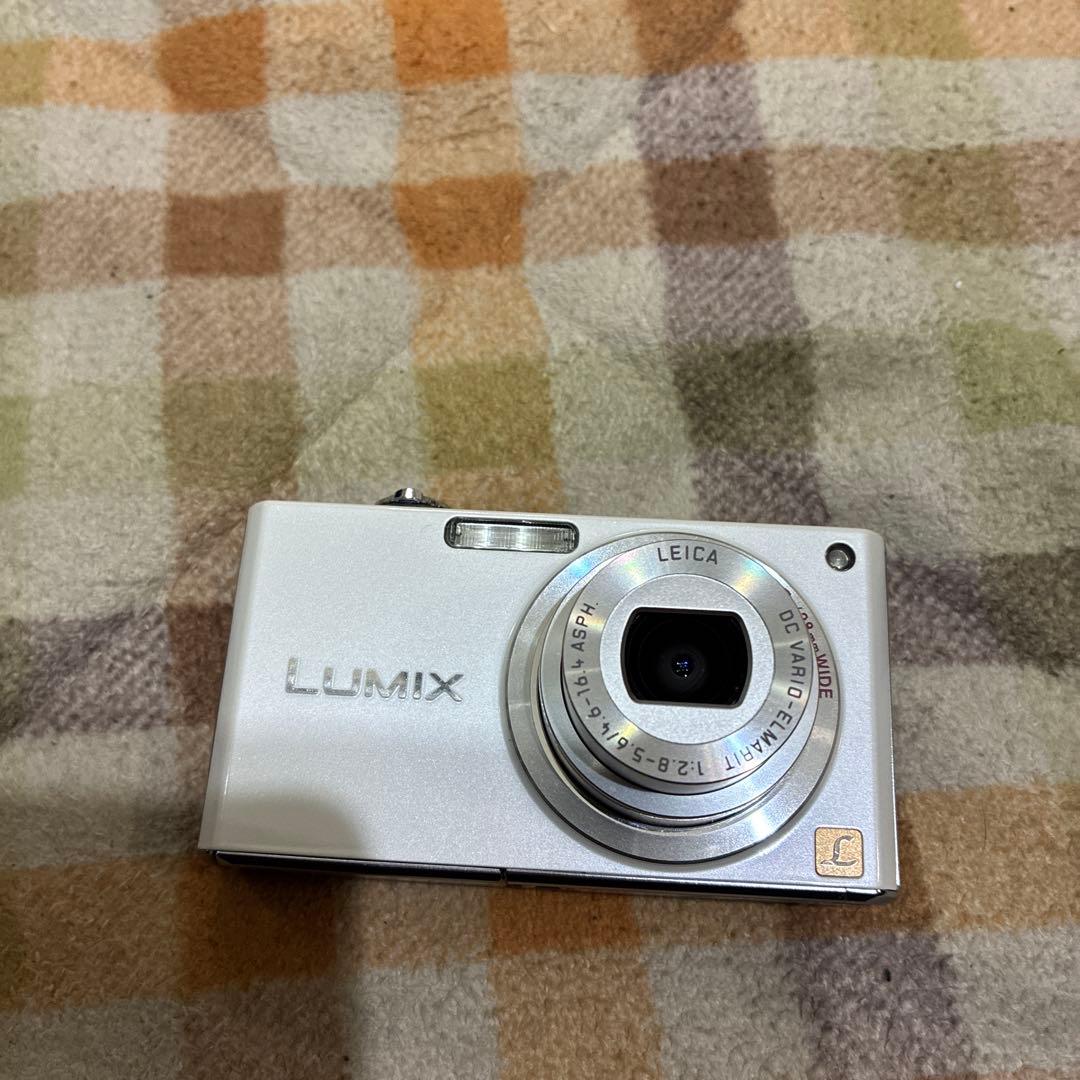 Panasonic LUMIX DMC-FX33 デジタルカメラ デジカメ