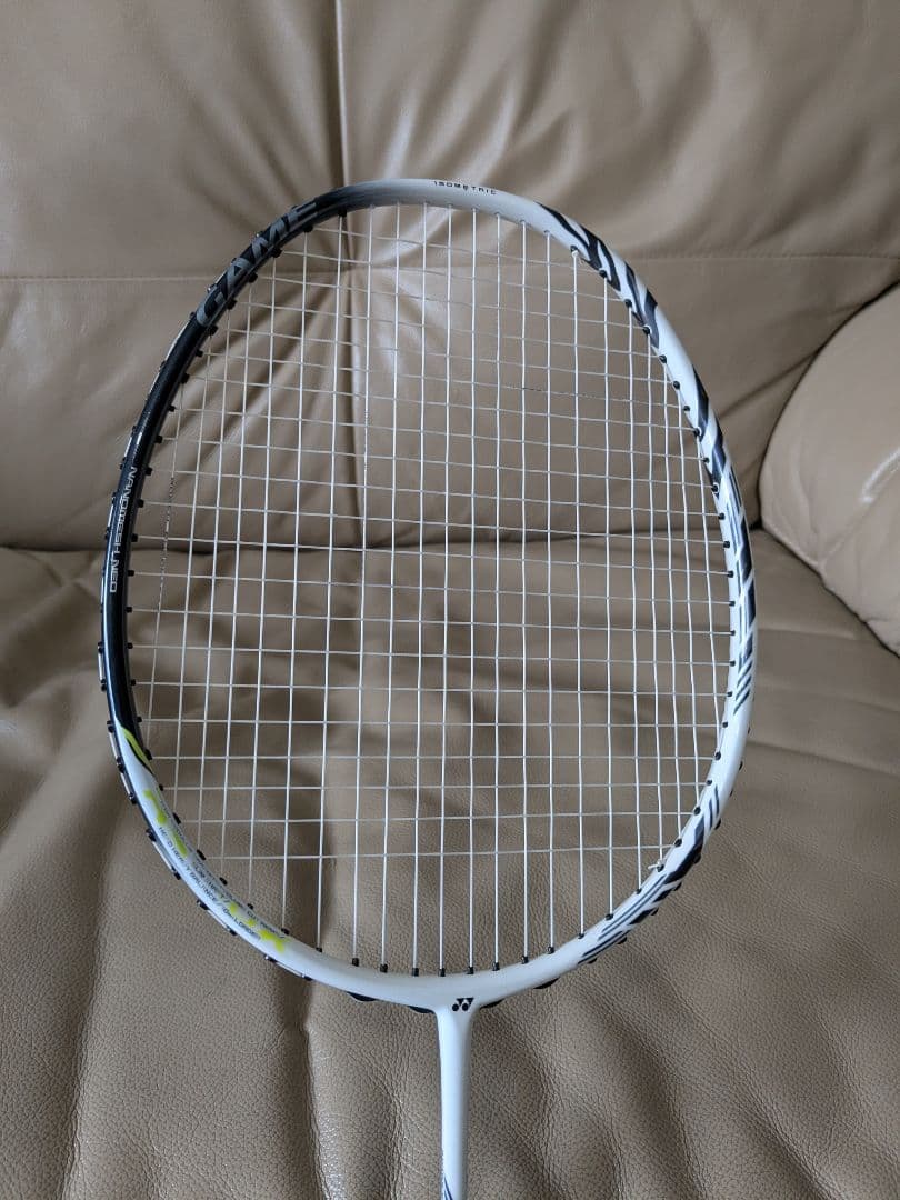 値下げ☆美品☆YONEX ASTROX 99 GAME ラケット