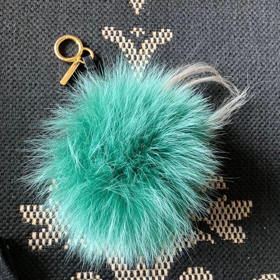 FENDI モンスターファーキーリング バッグチャーム　グリーン 緑