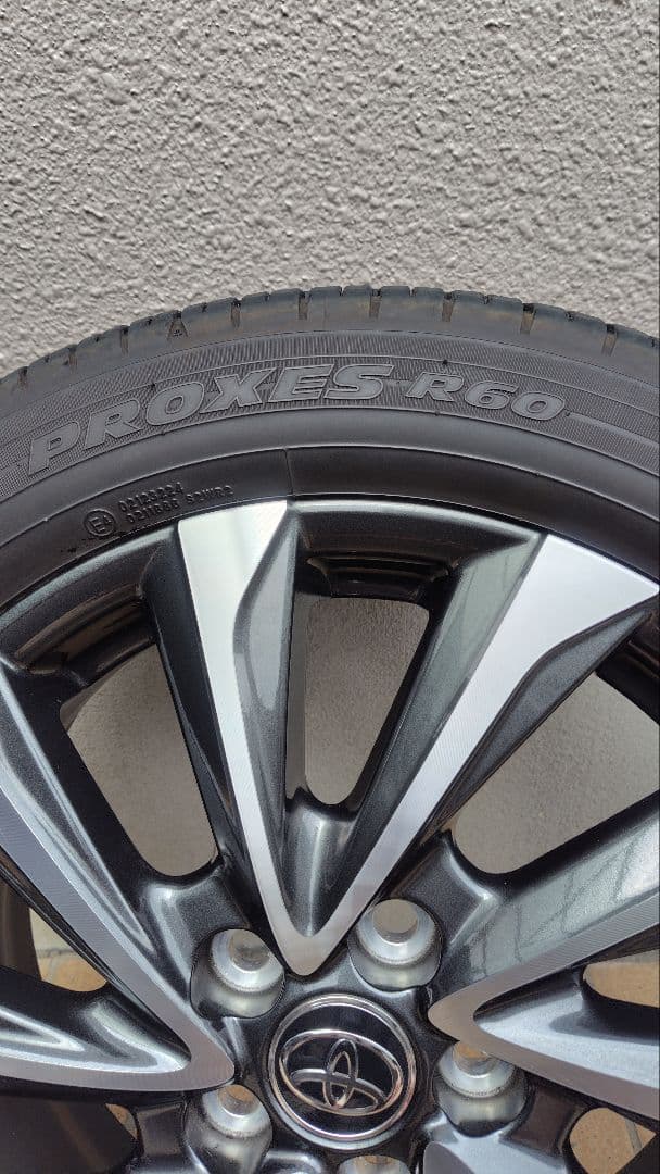 ヴォクシー/ノア90系 純正ホイール、タイヤセット１本　送料込み