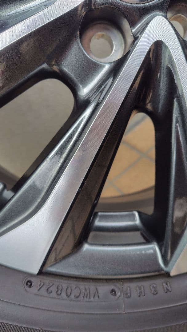 ヴォクシー/ノア90系 純正ホイール、タイヤセット１本　送料込み