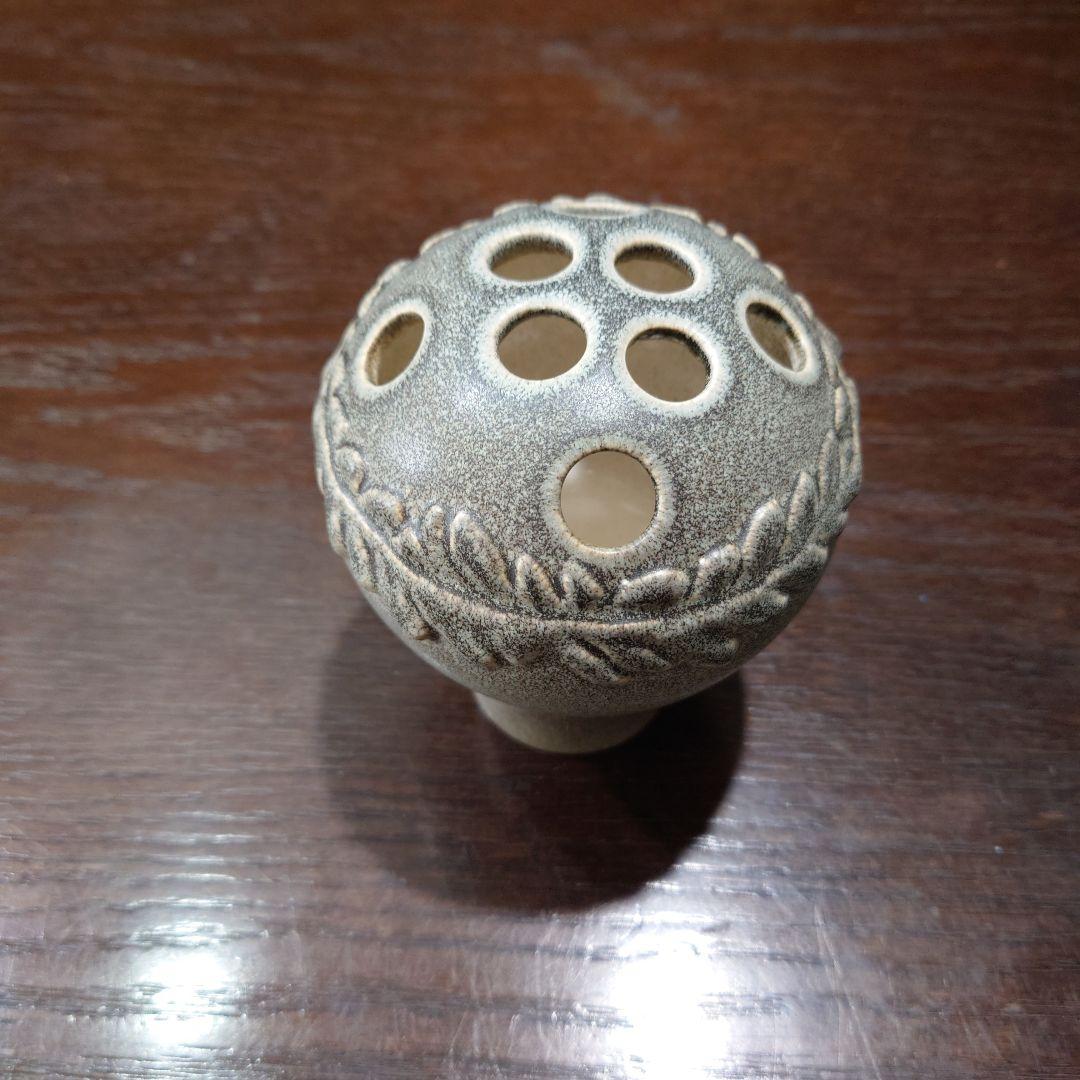 スティグ、リンドベリ フラワーベース女の人グレー