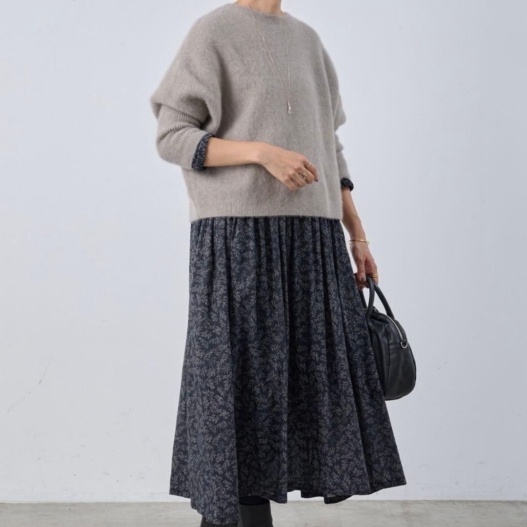 【新品タグ付】ビアズリー リーフプリントギャザーワンピース