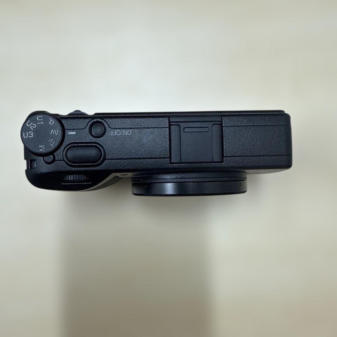 2 RICOH GR IIIx ショット数19回　美品