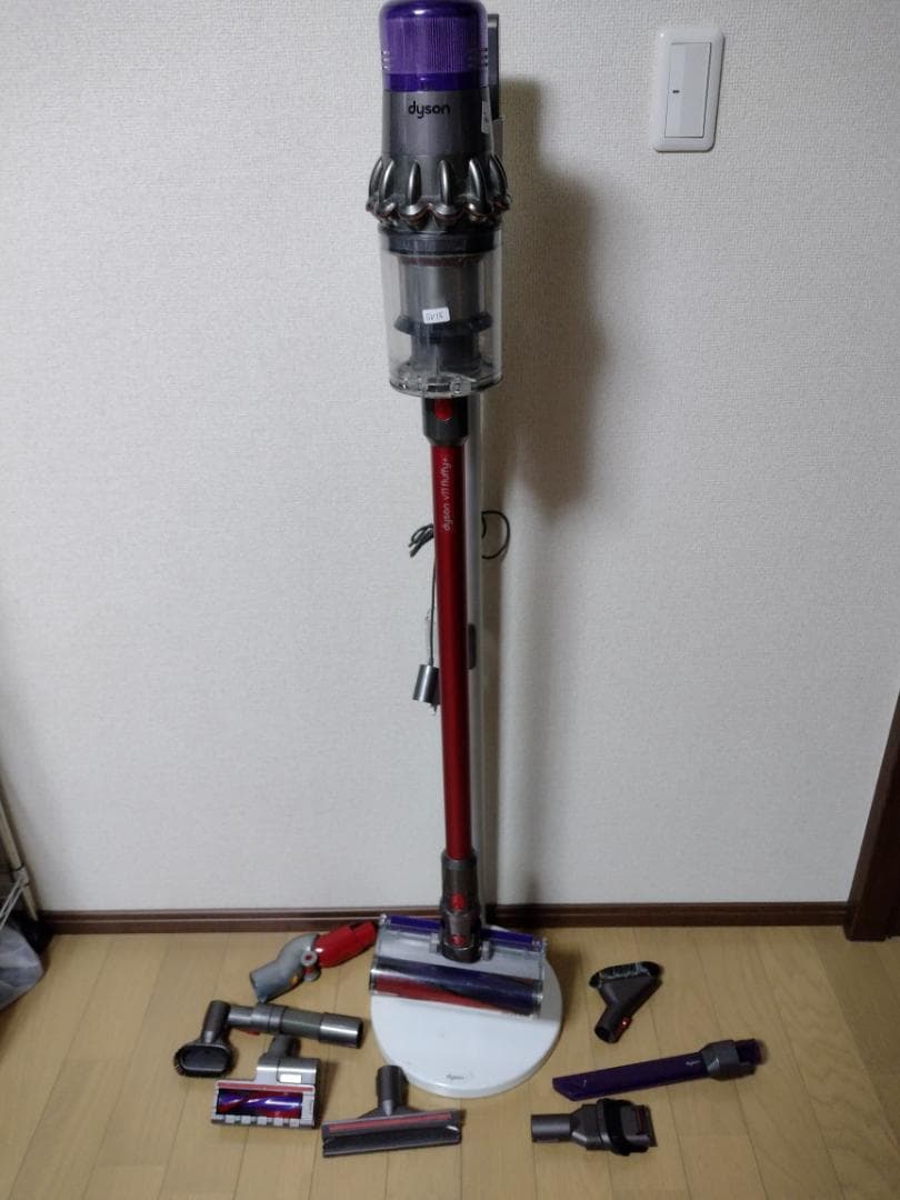 ダイソン★コードレス掃除機★V11★ＳV15★バッテリー新品と同等★