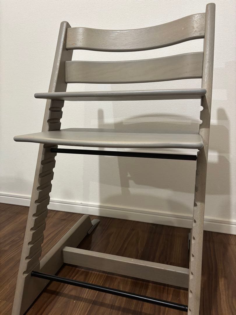 STOKKE TRIPP TRAPP グレーウォッシュ 木製　（日本未発売の色）