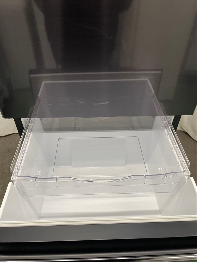 444⭕️冷蔵庫　日立　黒　大型　左開き　スリム　設置無料　中古　綺麗　おすすめ