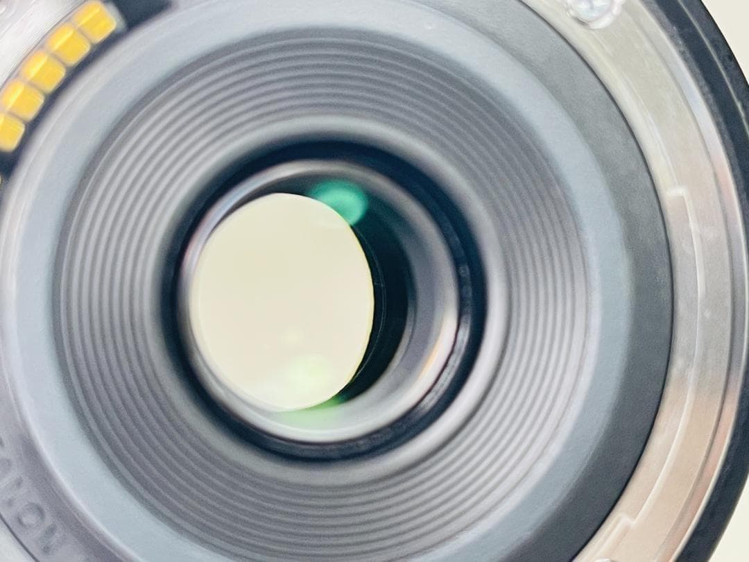 Canon キヤノン EF-S 18-135mm 3.5-5.6 IS STM