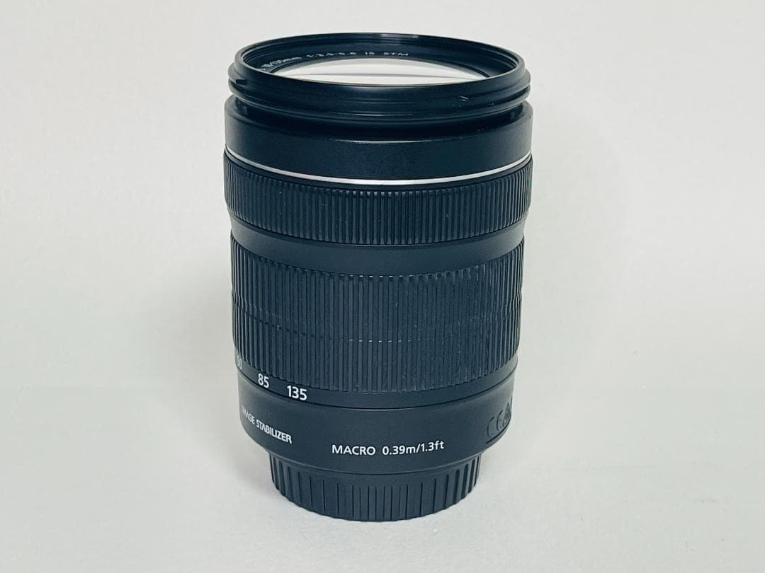 Canon キヤノン EF-S 18-135mm 3.5-5.6 IS STM