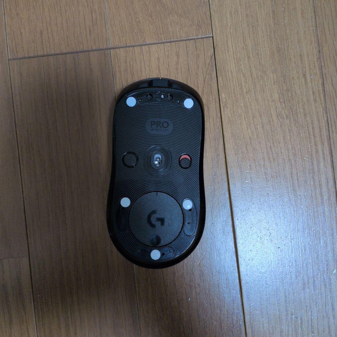 Logitech PRO ブラックワイヤレスマウス 本体
