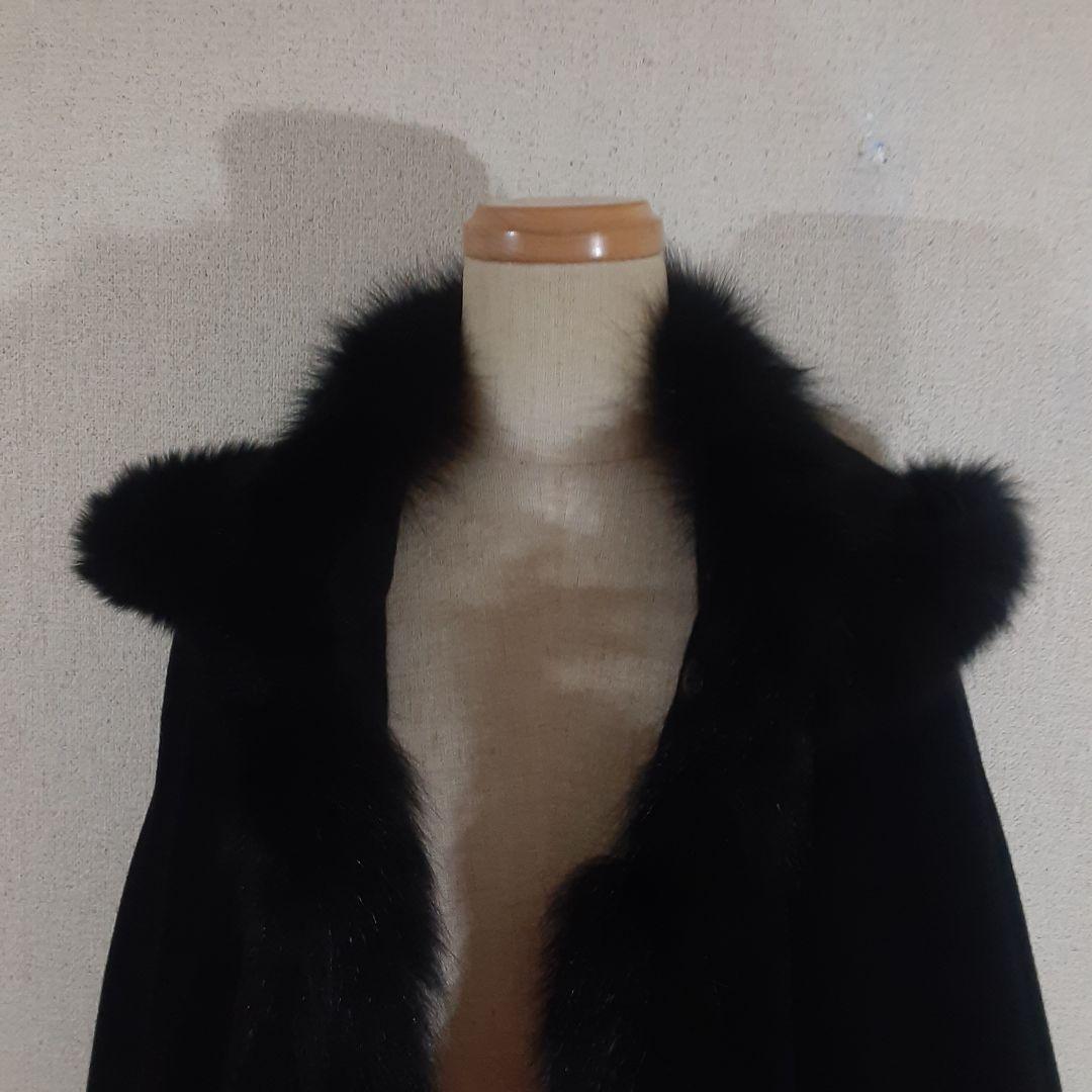 ロブアート　極美品　アンゴラ　リアルファー　フード付きケープコート　黒　日本製