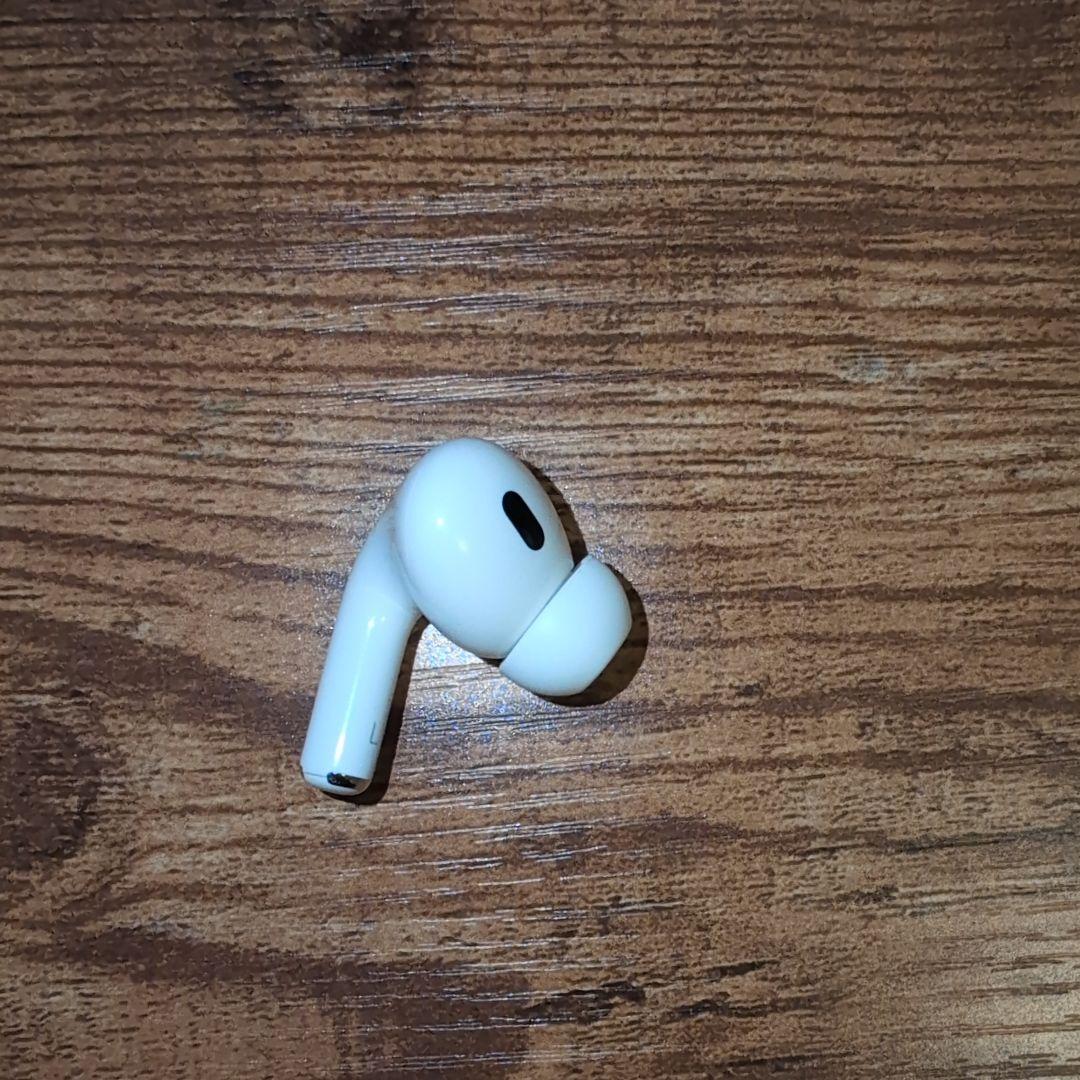 A*e様 AirPods Pro(第2世代) 本体+Magsafe充電ケース(U