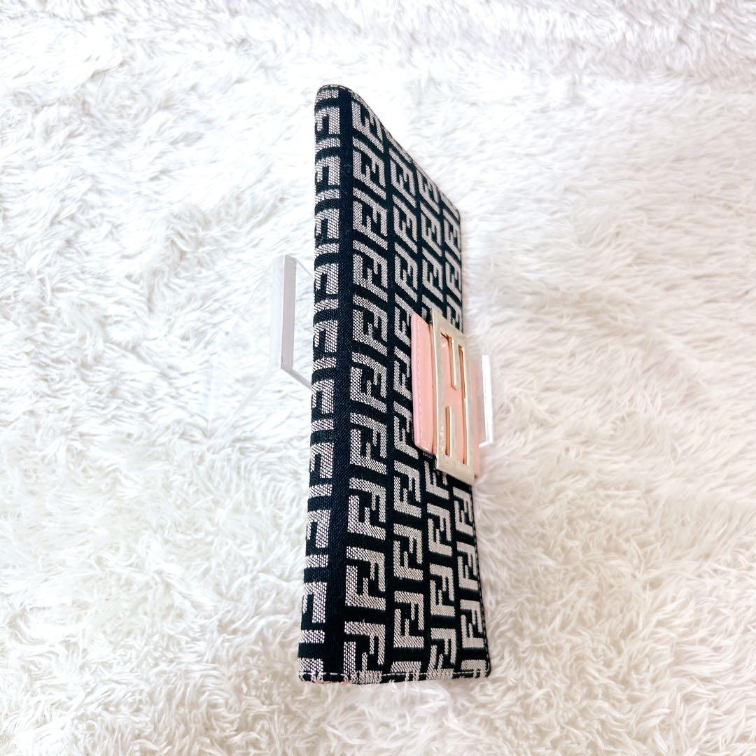 FENDI 長財布　ズッキーノ　FF柄　ズッカ柄