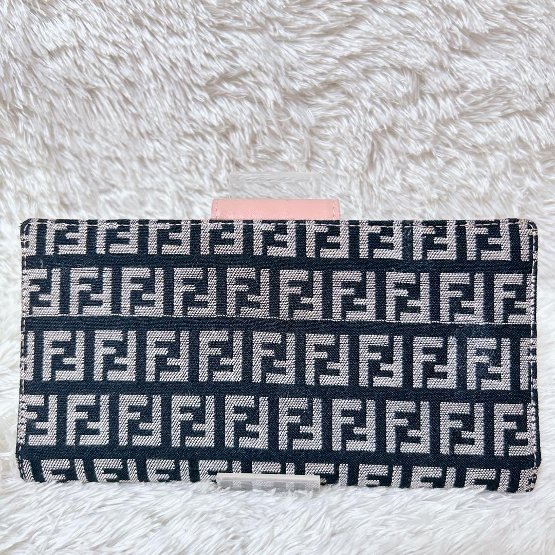FENDI 長財布　ズッキーノ　FF柄　ズッカ柄