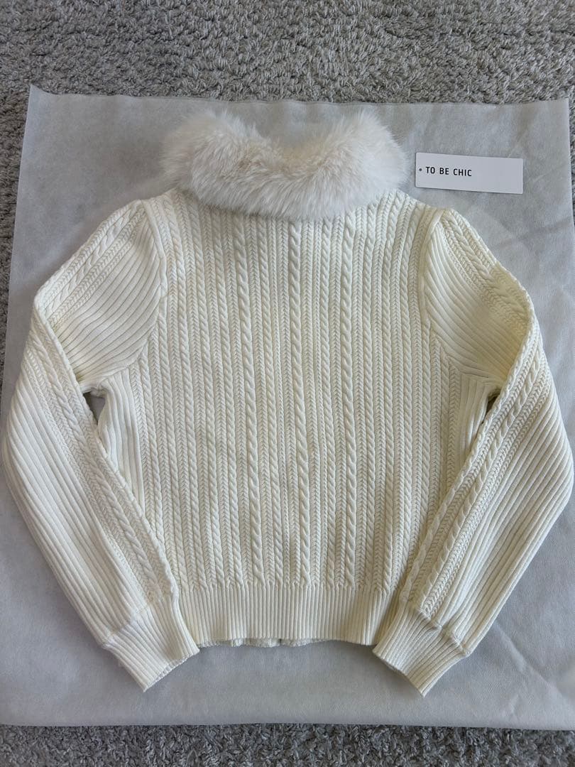 今期完売品　TO BE CHIC フォー付きニットジャケット 40サイズ