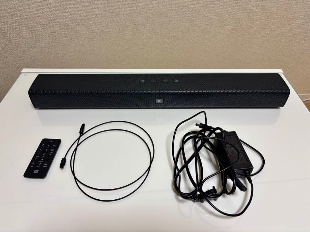 サウンドバー　JBL Bar Studio