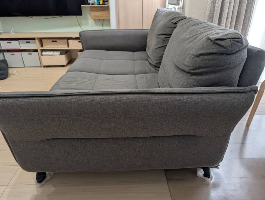 【最終値下げ】グレー モダンソファ　3人掛け