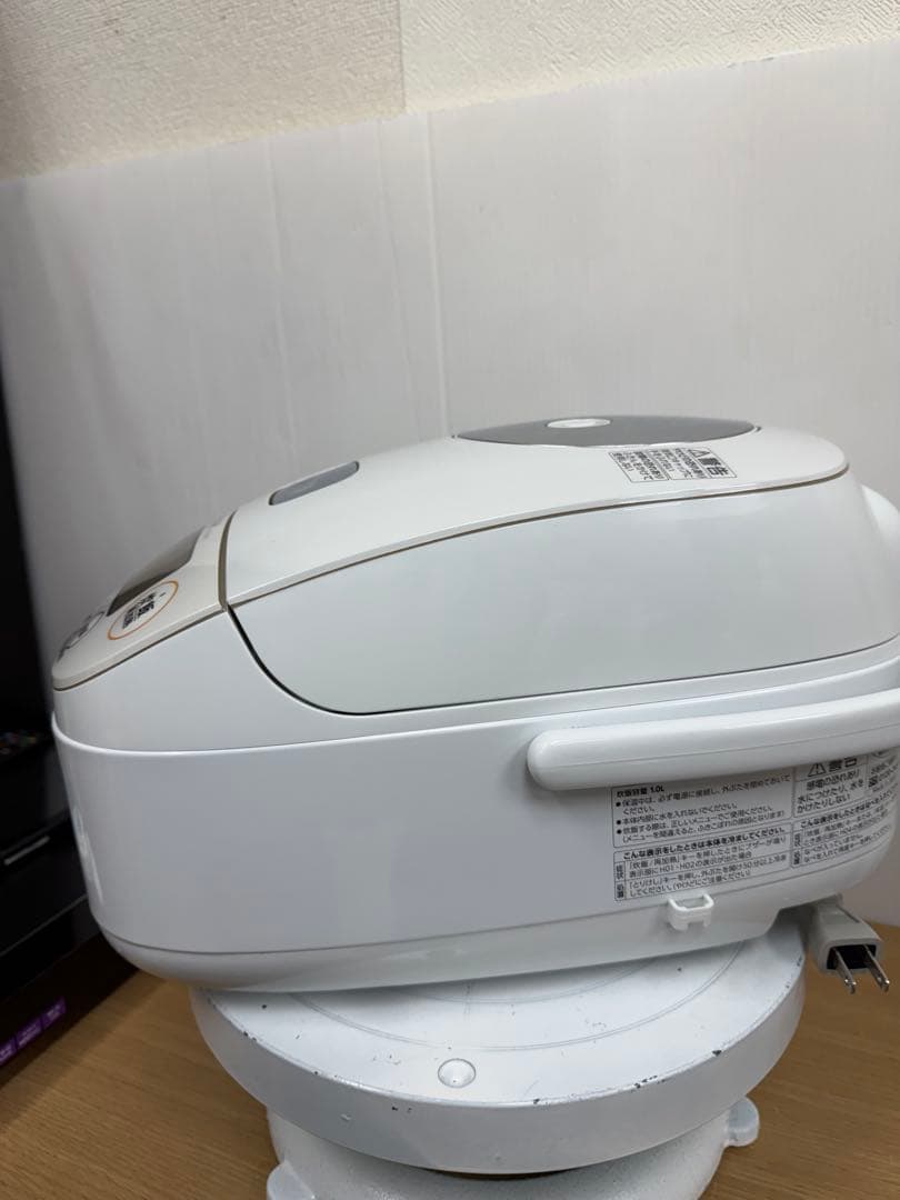 ZOJIRUSHI 象印 圧力IH炊飯器 NP-BH10 1.0L 2018年製