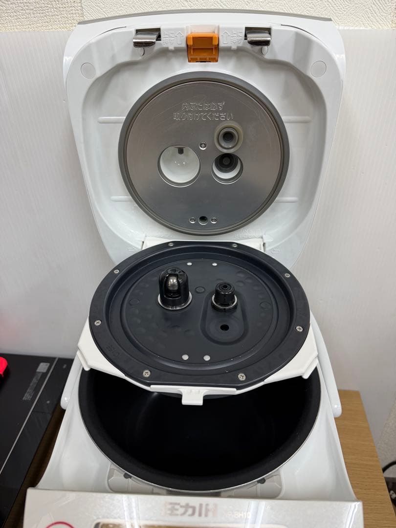 ZOJIRUSHI 象印 圧力IH炊飯器 NP-BH10 1.0L 2018年製