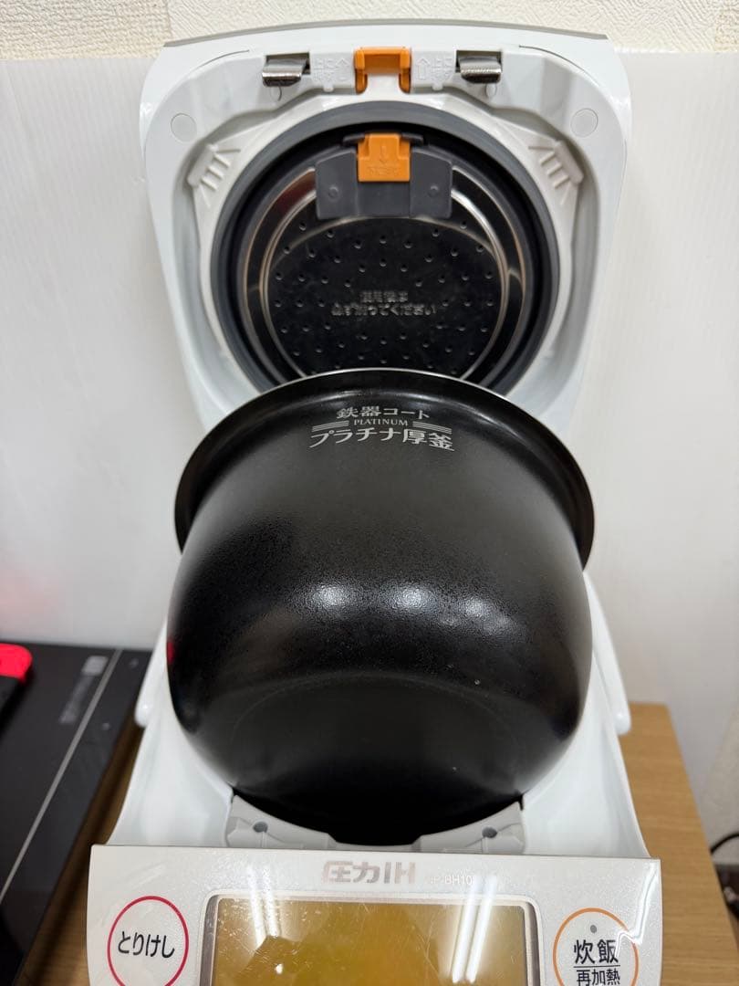 ZOJIRUSHI 象印 圧力IH炊飯器 NP-BH10 1.0L 2018年製