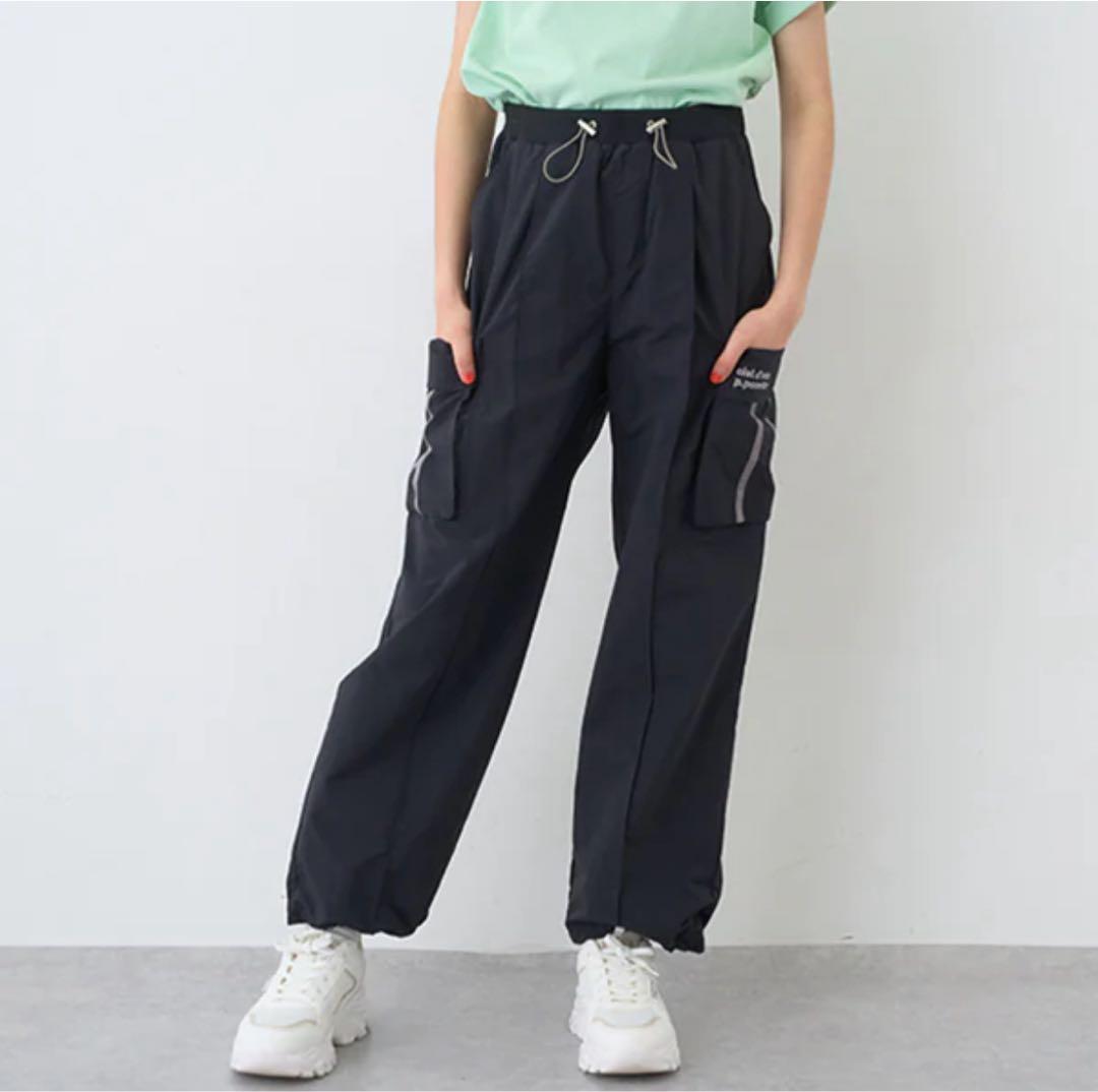 ウエストリブカーゴパンツ　はっ水　サイズ160