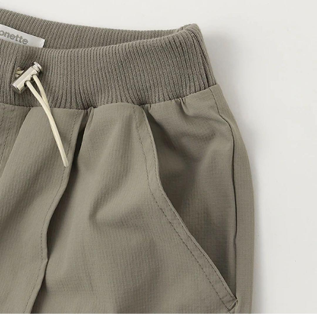 ウエストリブカーゴパンツ　はっ水　サイズ160